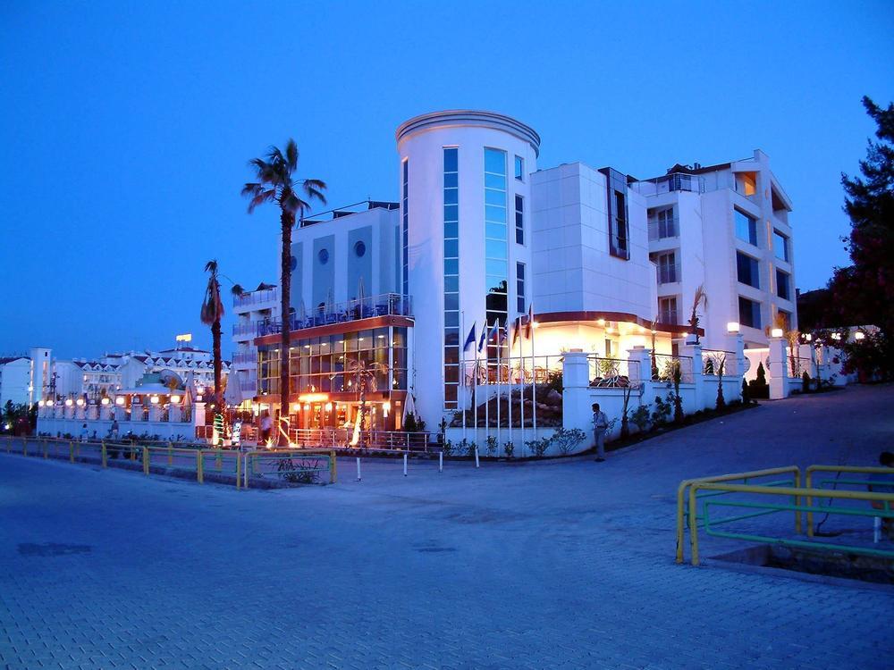 Ideal Pearl Hotel - Adult Only มาร์มาริส ภายนอก รูปภาพ