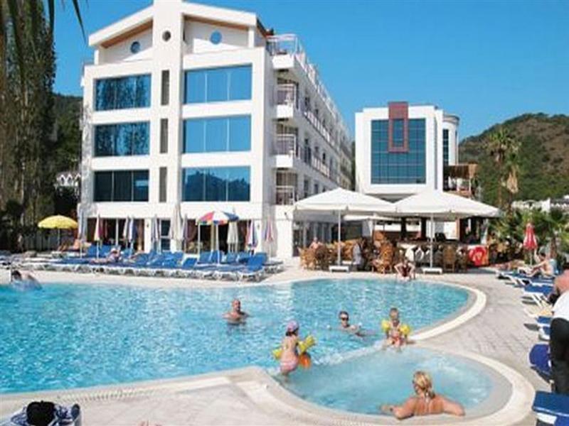 Ideal Pearl Hotel - Adult Only มาร์มาริส ภายนอก รูปภาพ