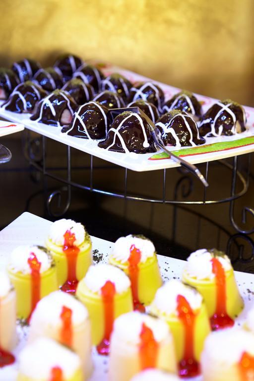 Ideal Pearl Hotel - Adult Only มาร์มาริส ภายนอก รูปภาพ