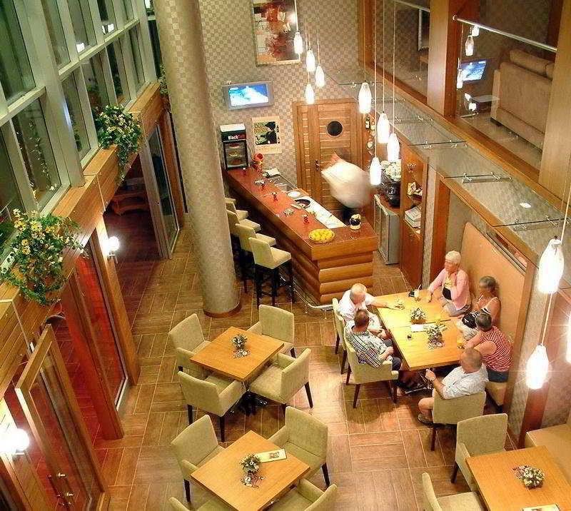 Ideal Pearl Hotel - Adult Only มาร์มาริส ภายนอก รูปภาพ